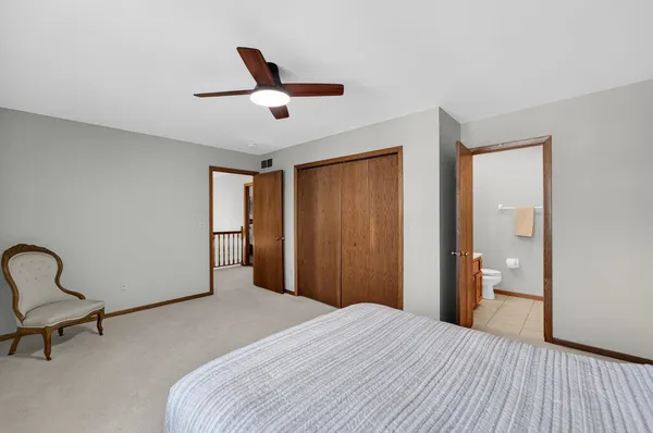 $599,000 | 12 Oak Creek Trail, Madison, WI 53717
