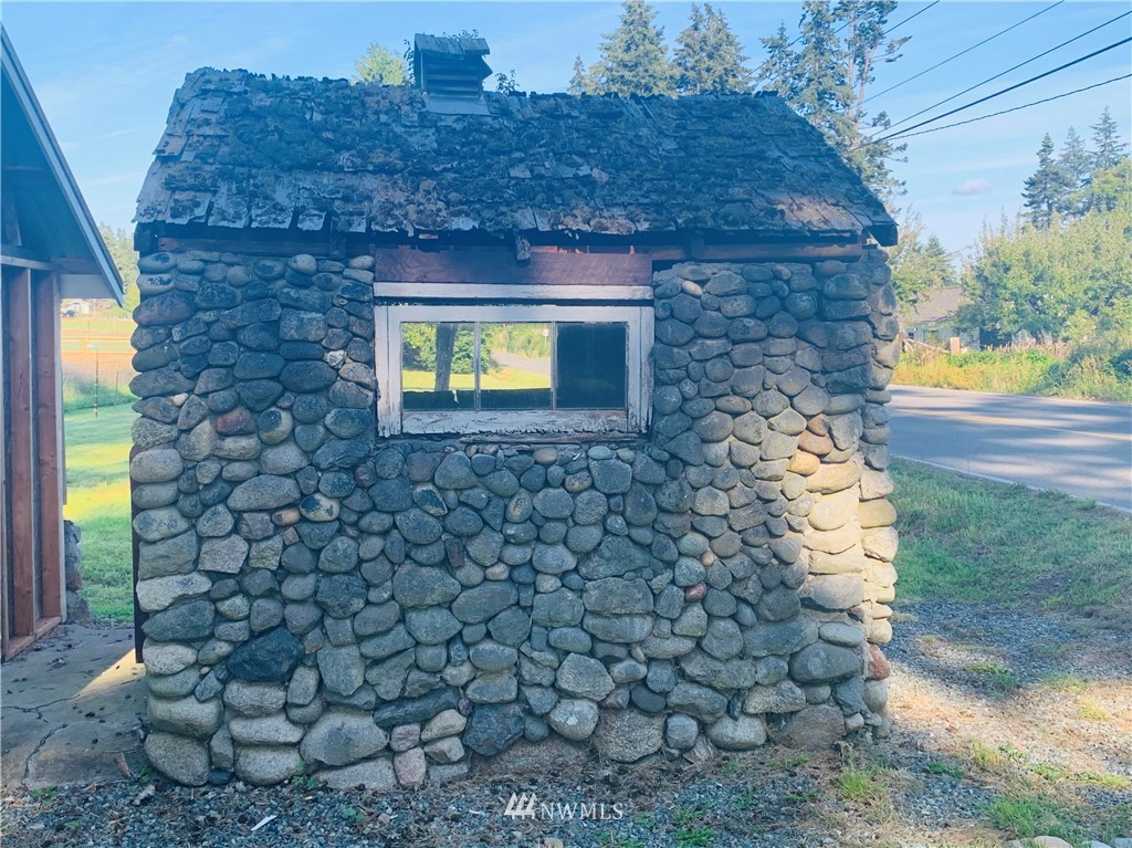 382 West Henni Road Oak Harbor, WA 98277 - Photo 18 of 34 Gallery Image 18