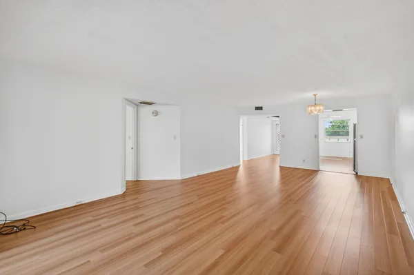 $2,000 | 1501 Cayman Way, Unit C4, Pompano Beach, FL 33066