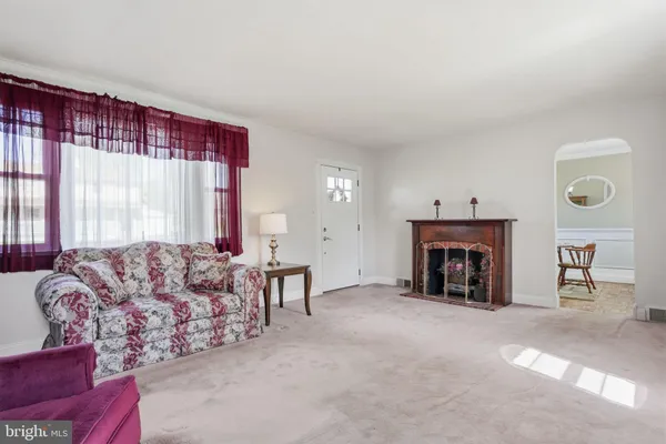 $415,000 | 1615 Pleasant Drive, Feasterville-Trevose, PA 19053