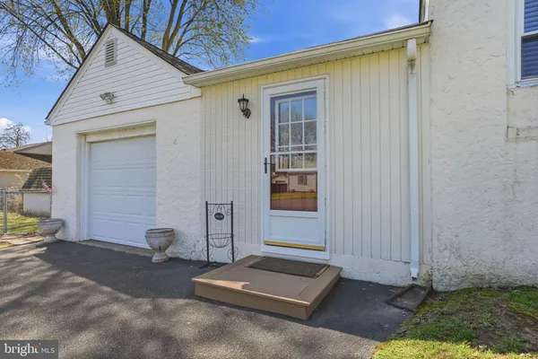 $415,000 | 1615 Pleasant Drive, Feasterville-Trevose, PA 19053