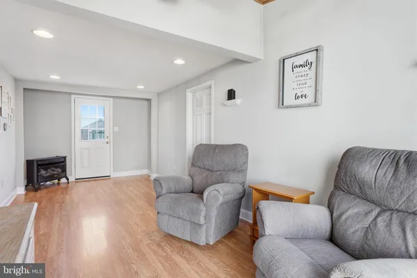 $415,000 | 1615 Pleasant Drive, Feasterville-Trevose, PA 19053