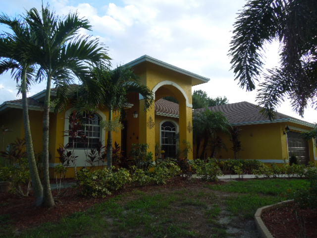 2822 Southwest Seaside Road Port St. Lucie, FL 34953 - Photo 1 of 11 DSCN4000
