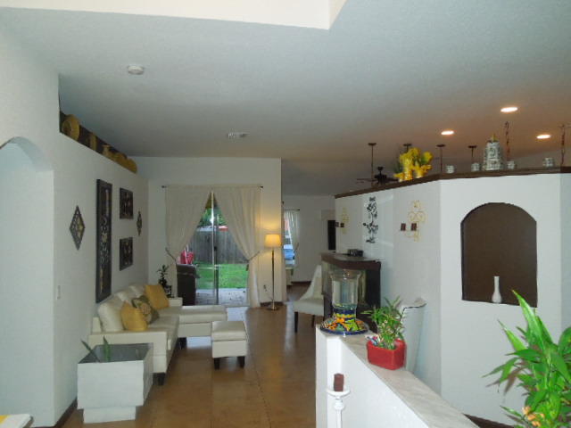 2822 Southwest Seaside Road Port St. Lucie, FL 34953 - Photo 3 of 11 DSCN4004