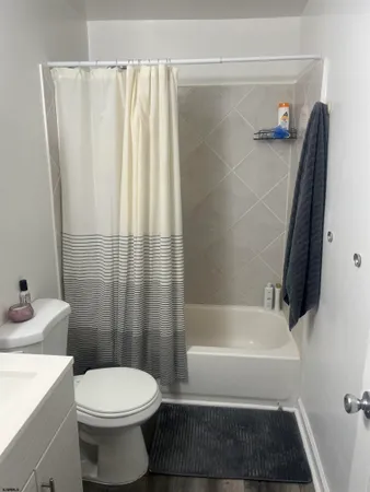 $1,800 | 38 North Maryland Avenue, Unit 2, Atlantic City, NJ 08401
