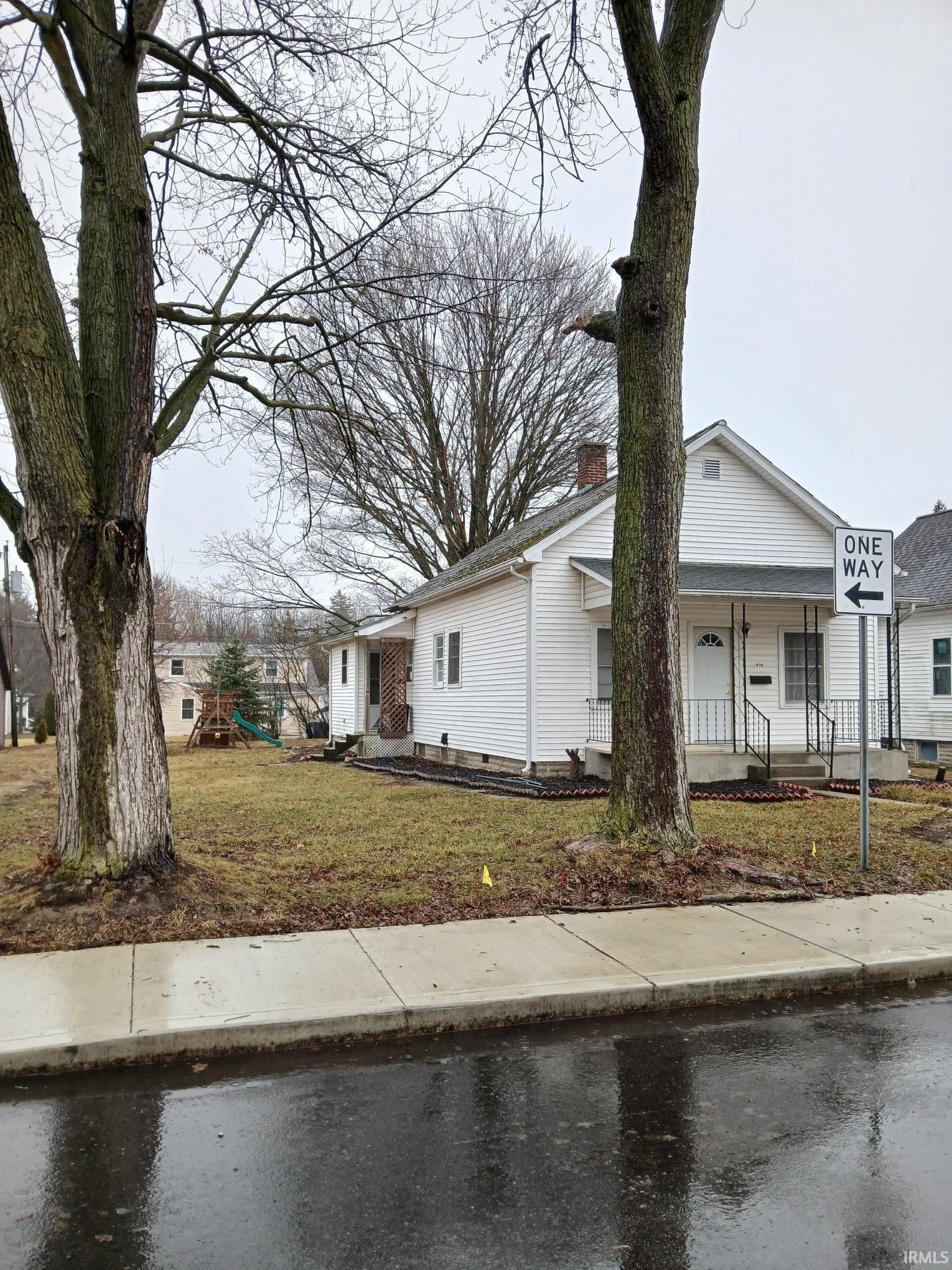 414 North 3rd Street Decatur, IN 46733 - Photo 7 of 21