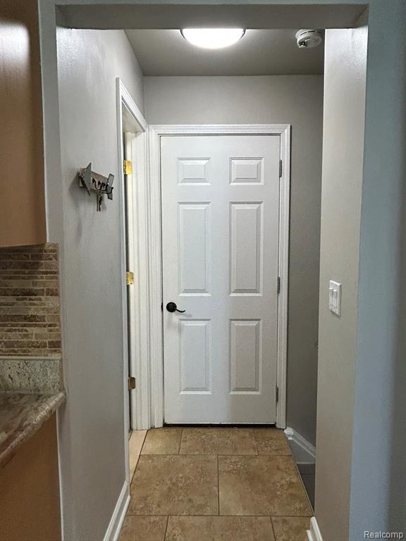 14791 Riverside Street Livonia, MI 48154 - Photo 26 of 38 Gallery Image 26