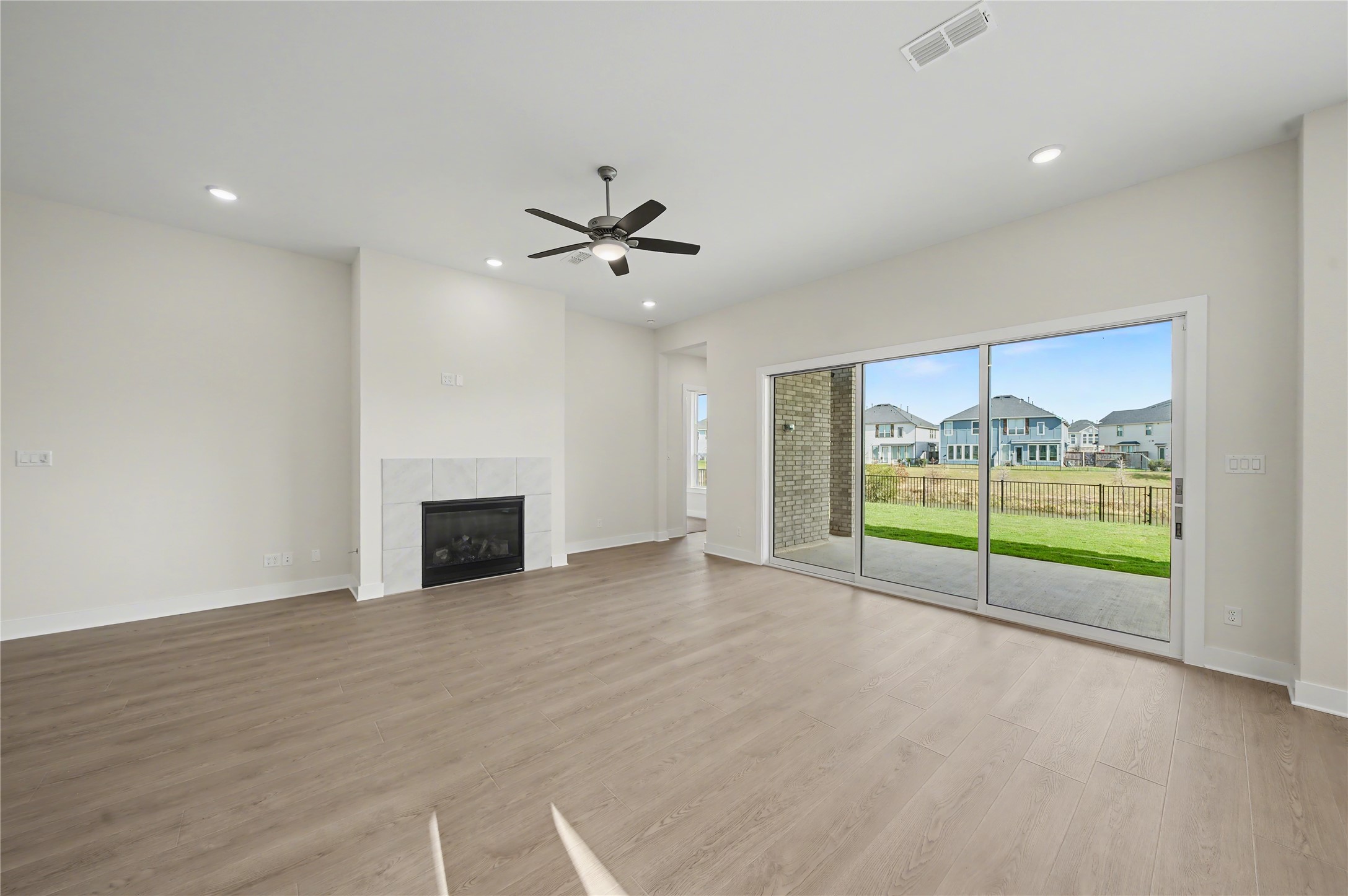 5623 Logan Ridge Lane Fulshear, TX 77441 - Photo 17 of 50