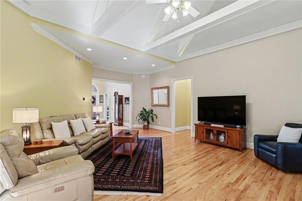 1560 Greyson Ridge Northeast Marietta, GA 30062 - Photo 22 of 66
