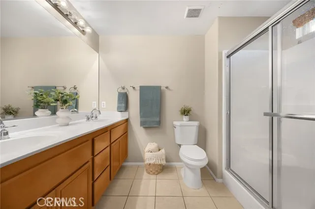 a view of a hallway with washer and dryer