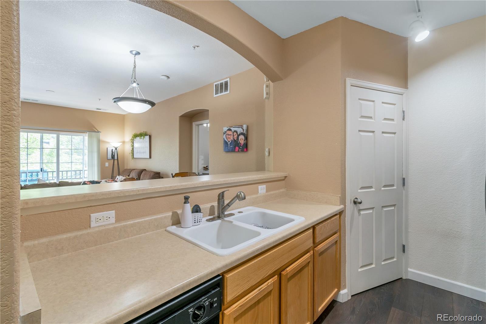 5255 Memphis Street, Unit 1112 Denver, CO 80239 - Photo 4 of 15