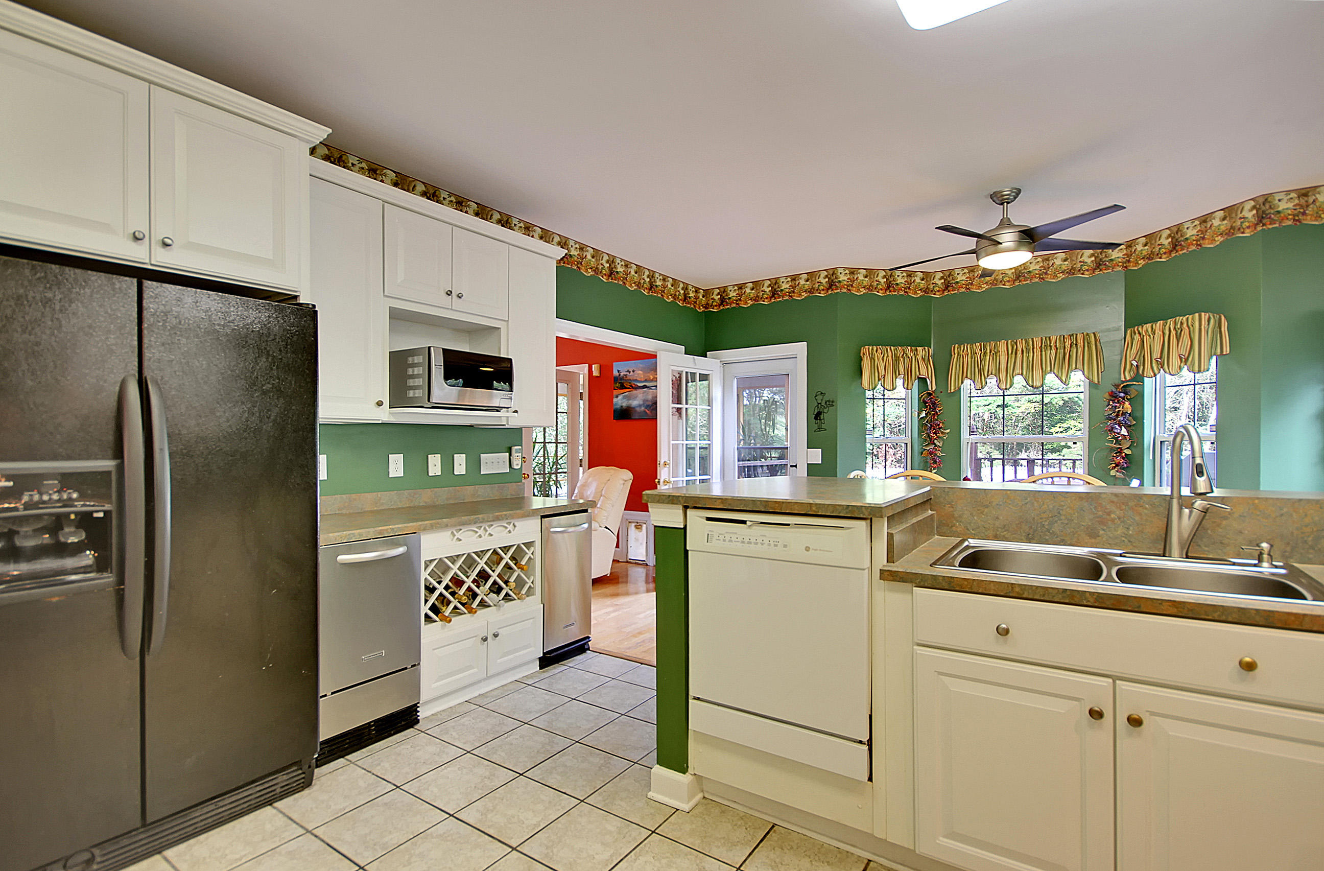 220 Scalybark Road Summerville, SC 29485 - Photo 27 of 36 Kitchen