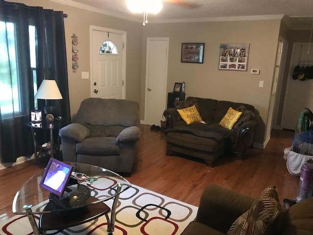 1209 Spring Street Dover, TN 37058 - Photo 6 of 18 Living Room