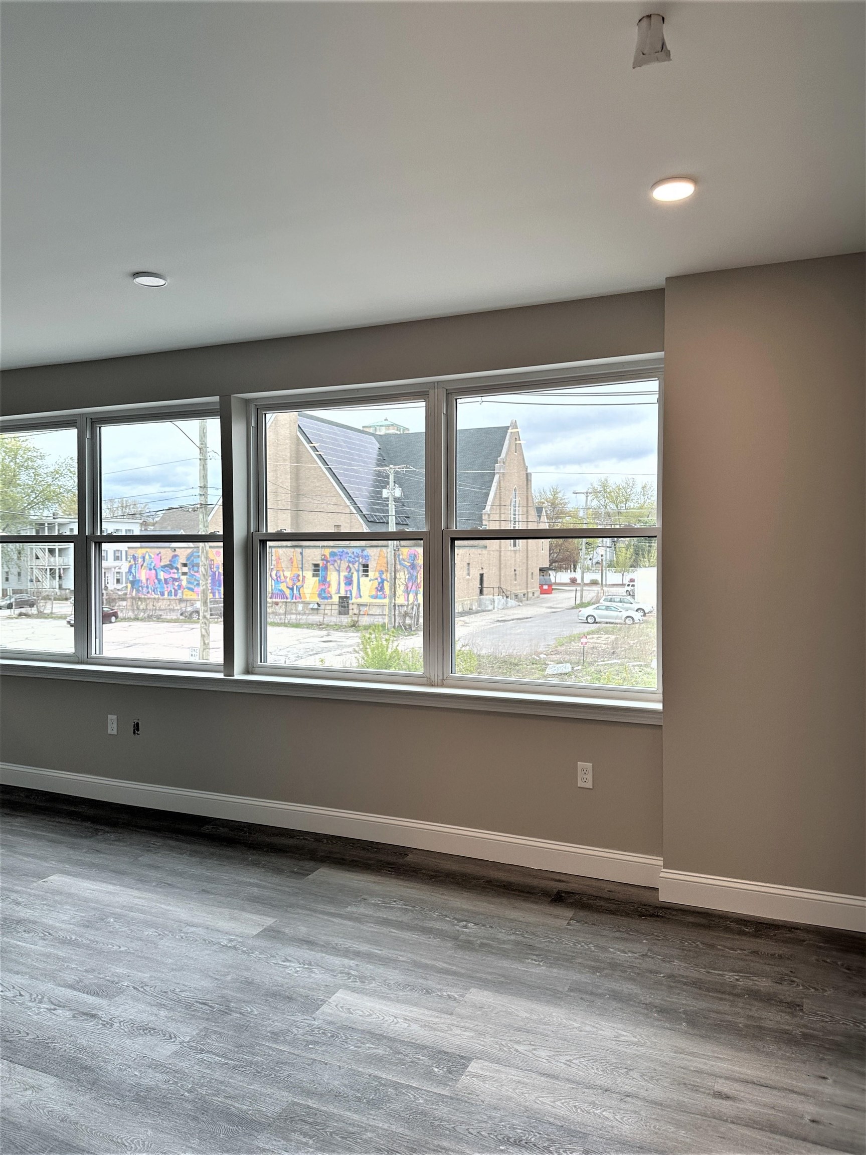 530 Chestnut Street, Unit 9 Manchester, NH 03101 - Photo 6 of 16