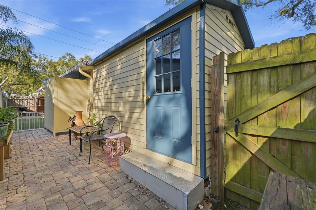 155 6th Street Northeast Largo, FL 33770 - Photo 29 of 34