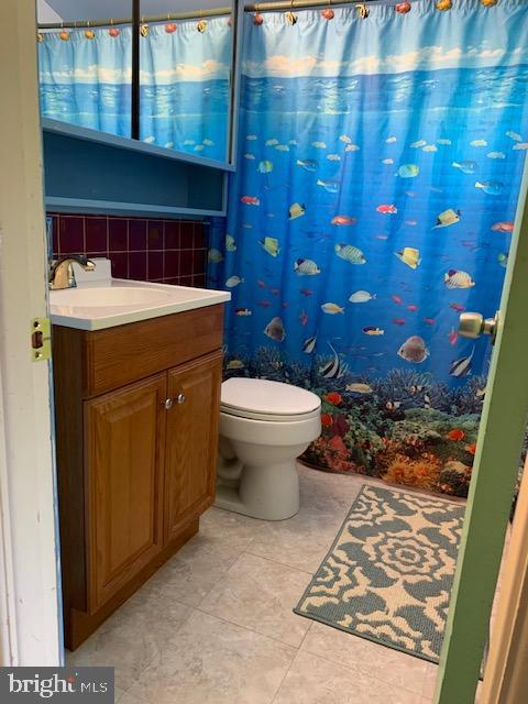 29 Cameo Road Levittown, PA 19057 - Photo 11 of 13 Gallery Image 11
