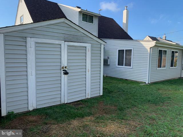 29 Cameo Road Levittown, PA 19057 - Photo 3 of 13 Gallery Image 3