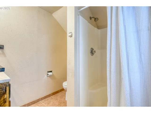 $299,000 | 120 Southeast 7th Street, Pendleton, OR 97801