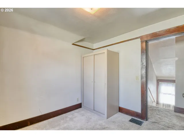 $299,000 | 120 Southeast 7th Street, Pendleton, OR 97801