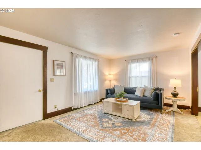 $299,000 | 120 Southeast 7th Street, Pendleton, OR 97801