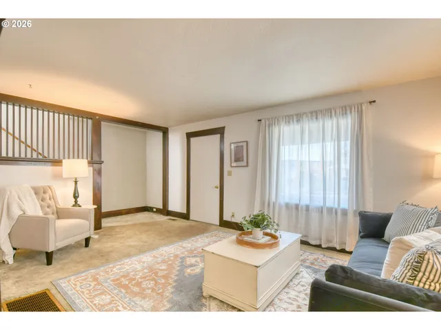 $299,000 | 120 Southeast 7th Street, Pendleton, OR 97801