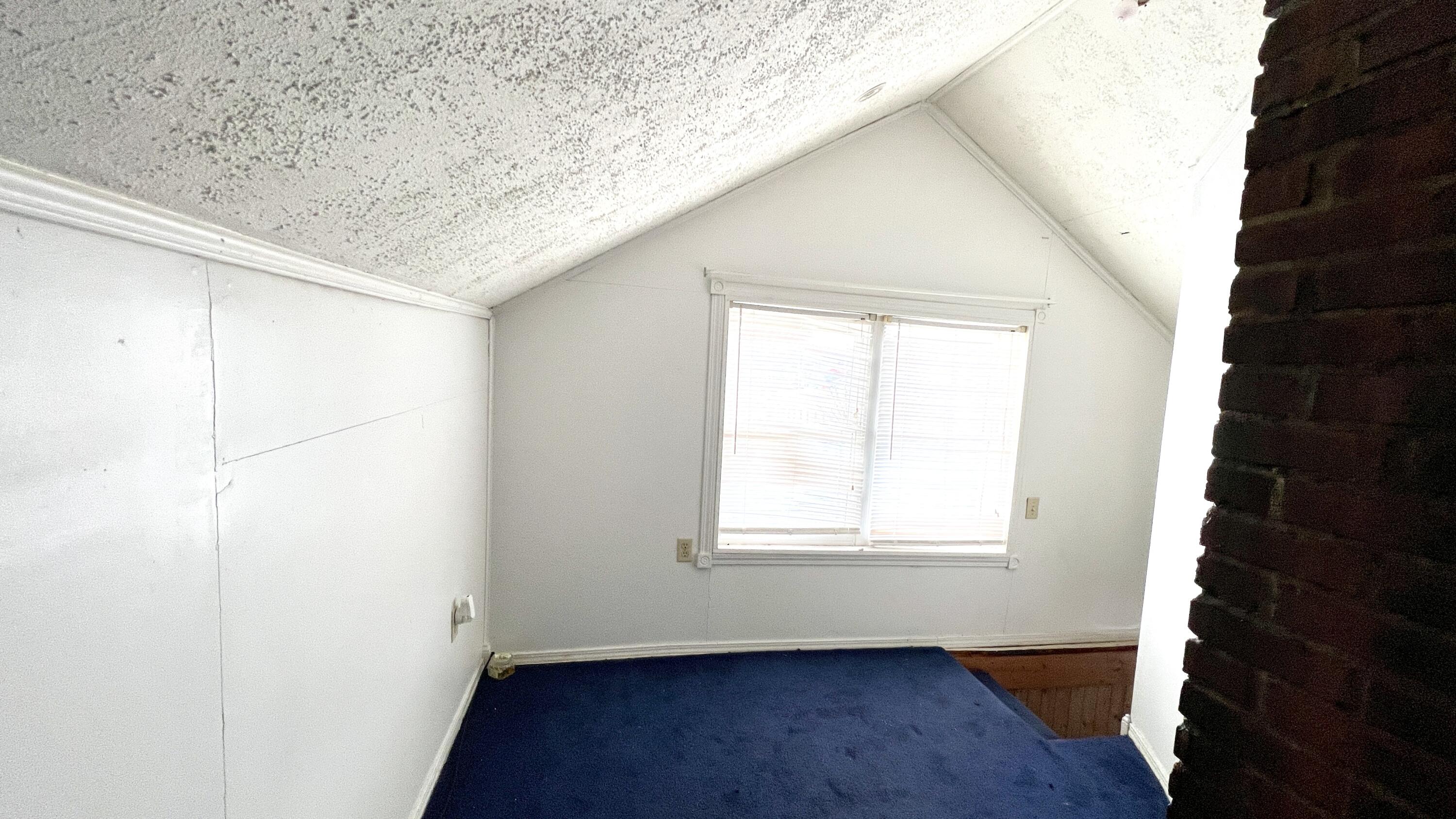604 Laurel Road London, KY 40744 - Photo 14 of 23 Upstairs