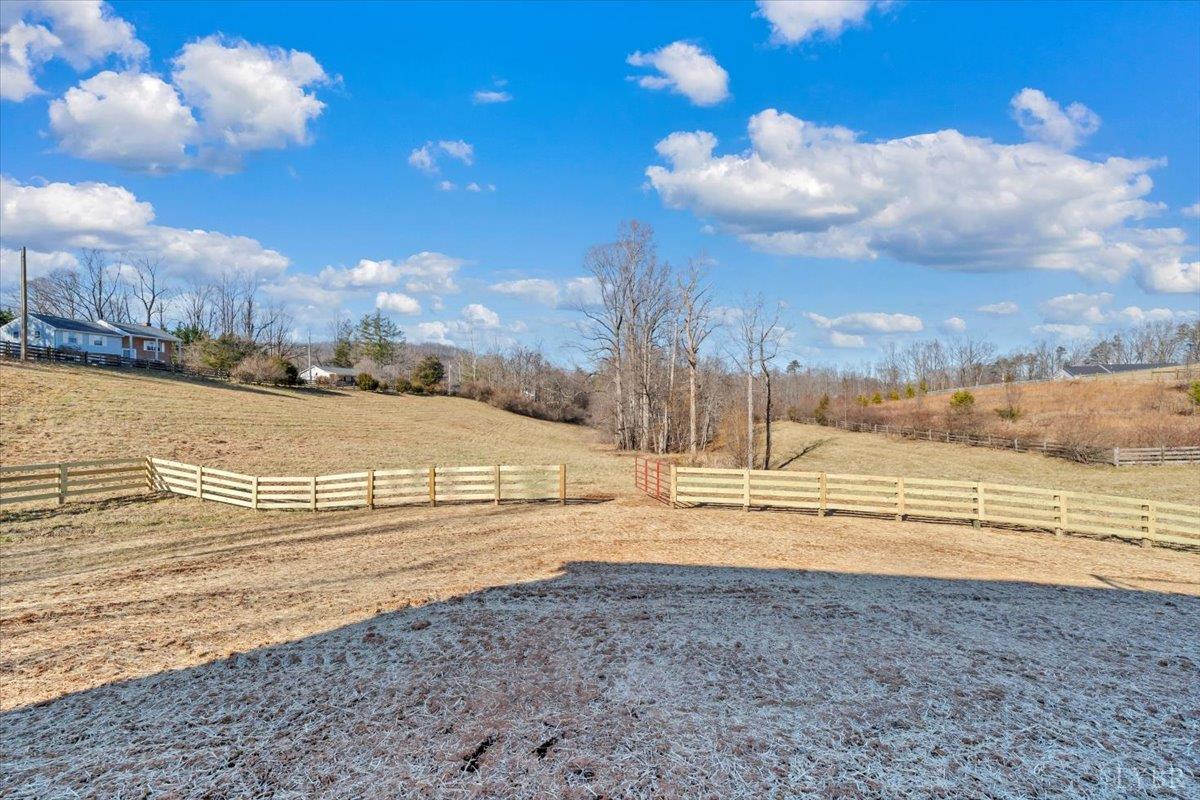 107 Ridge Drive Goodview, VA 24095 - Photo 33 of 41