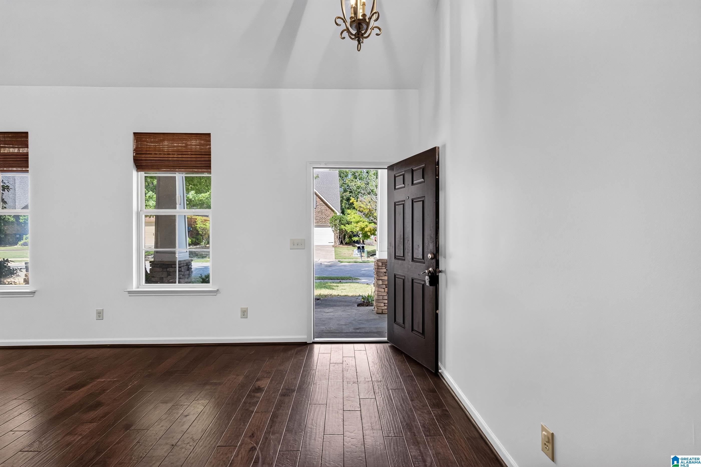244 Appleford Road Helena, AL 35080 - Photo 10 of 42 Gallery Image 10