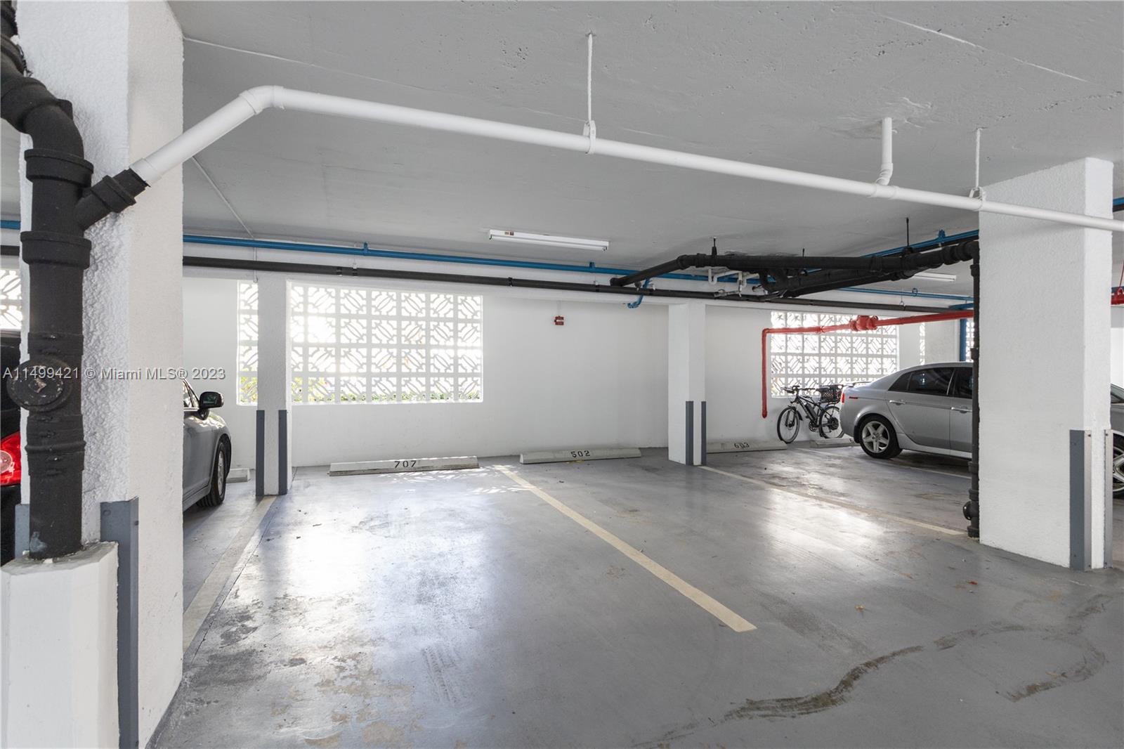 1340 Lincoln Road, Unit 502 Miami Beach, FL 33139 - Photo 10 of 11 Gallery Image 10
