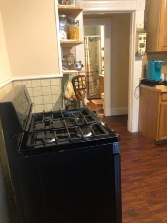 83-85 Knox Street Springfield, MA 01105 - Photo 3 of 36