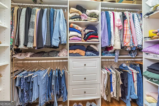 $1,200,000 | 210 Mockingbird Lane, Brooks, GA 30205