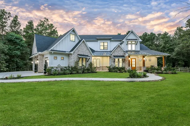 $1,014,990 | 13142 Royal Hill Court, Montgomery, TX 77316