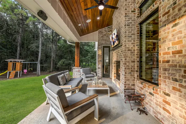 $1,014,990 | 13142 Royal Hill Court, Montgomery, TX 77316