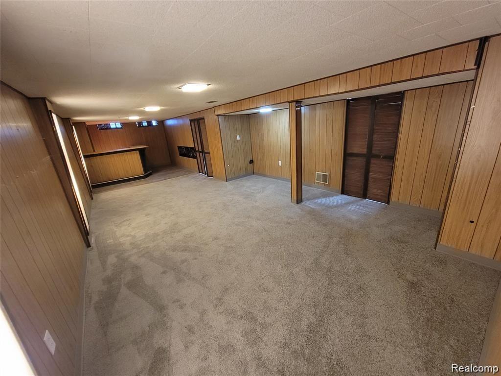 26694 Hoover Road Warren, MI 48089 - Photo 9 of 21 20220412_095449.jpg