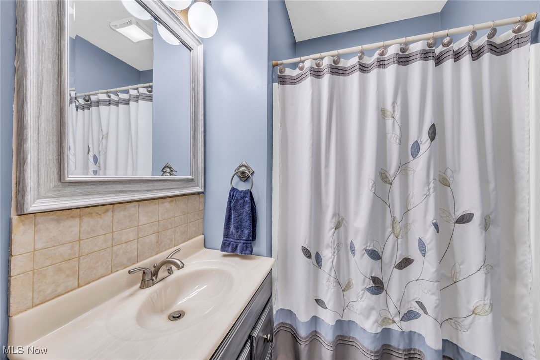 3951 Beat Road Litchfield, OH 44253 - Photo 16 of 31 Gallery Image 16