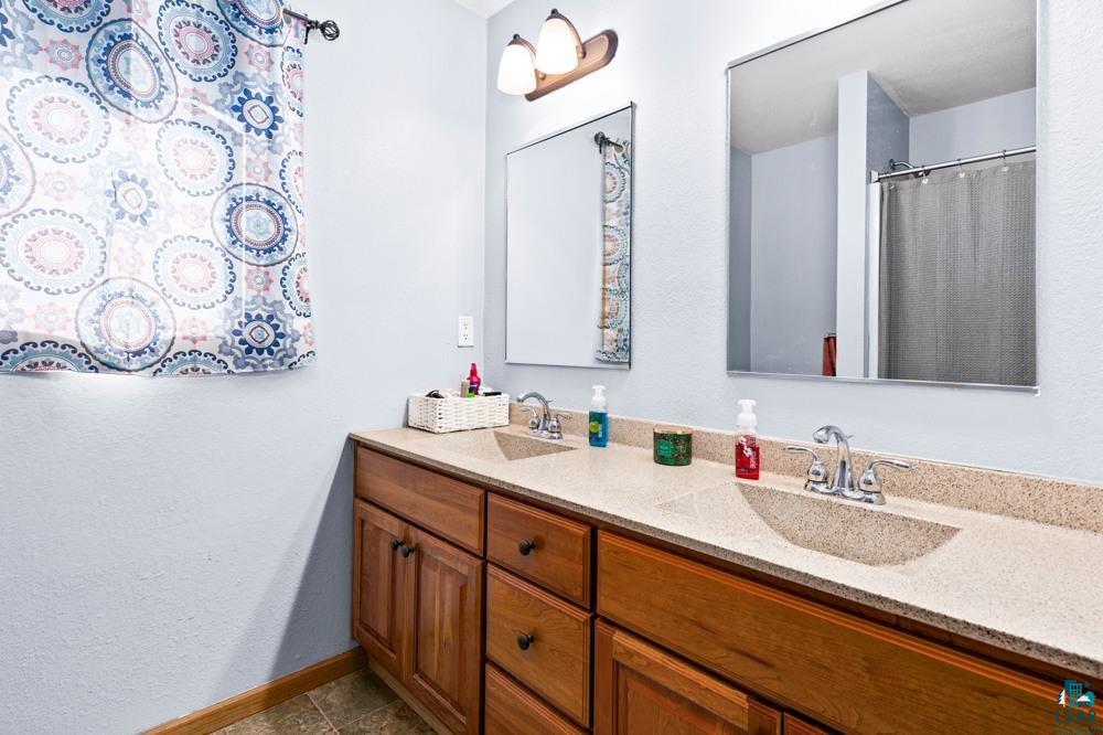 5664 Town Line Road Duluth, MN 55803 - Photo 20 of 40