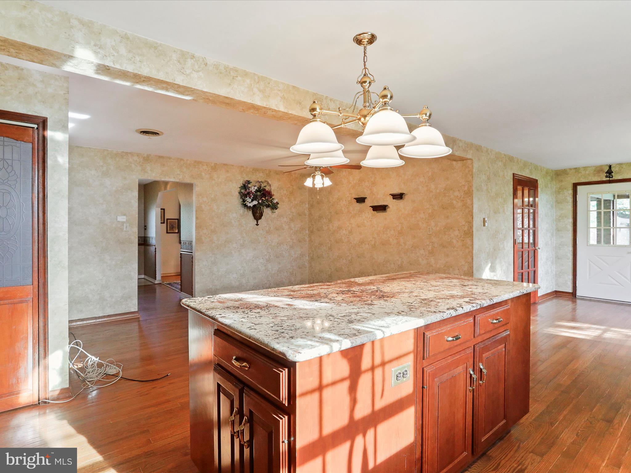 13807 Weber Way Hagerstown, MD 21742 - Photo 15 of 37