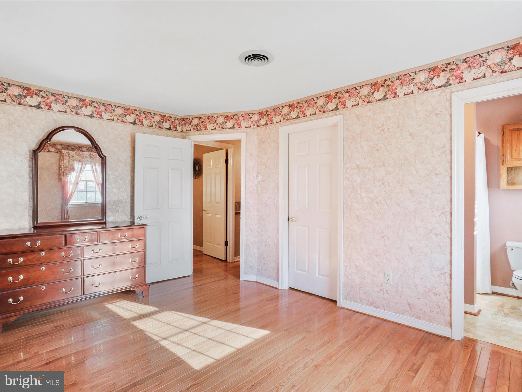 13807 Weber Way Hagerstown, MD 21742 - Photo 23 of 37