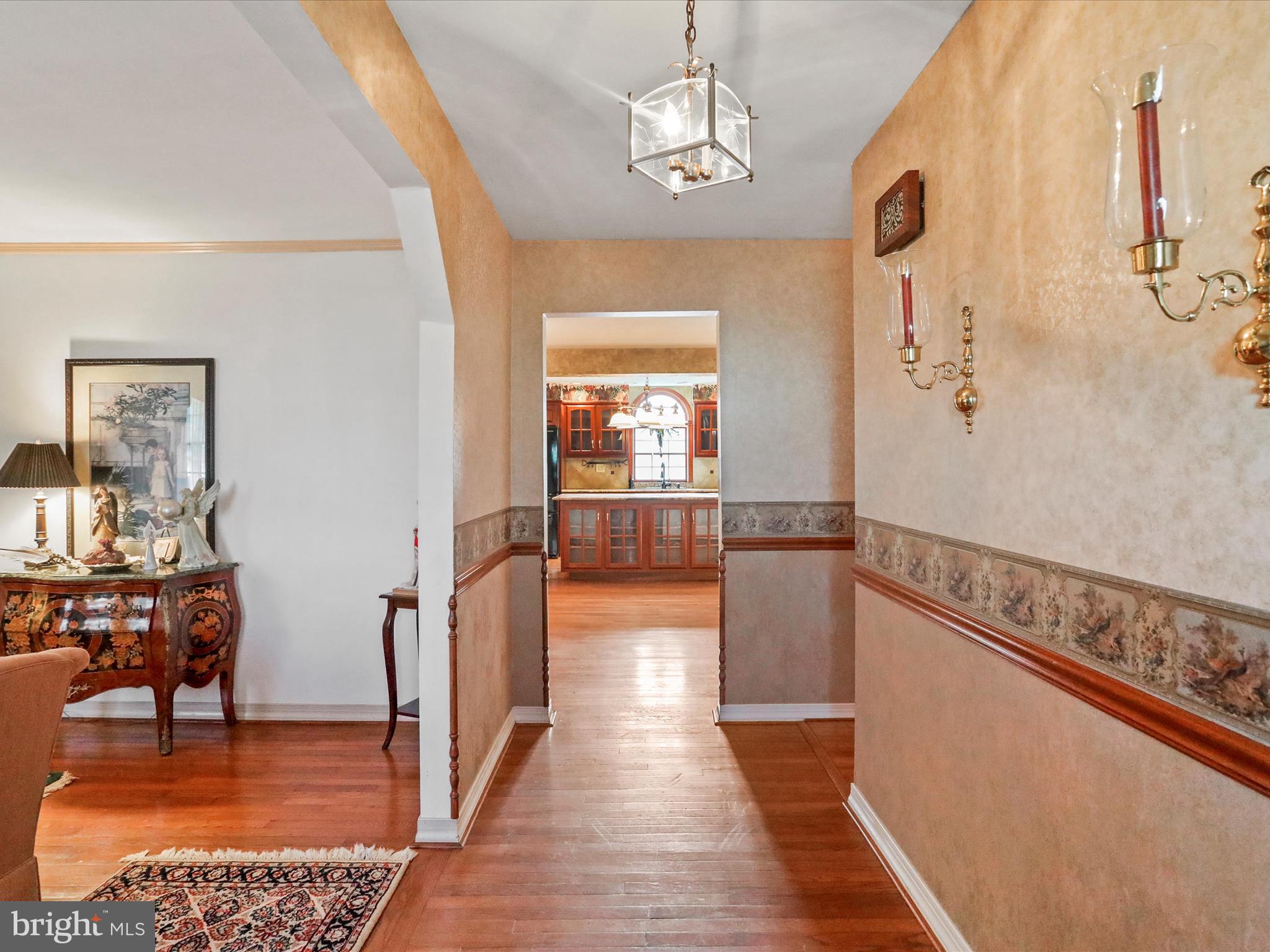 13807 Weber Way Hagerstown, MD 21742 - Photo 5 of 37