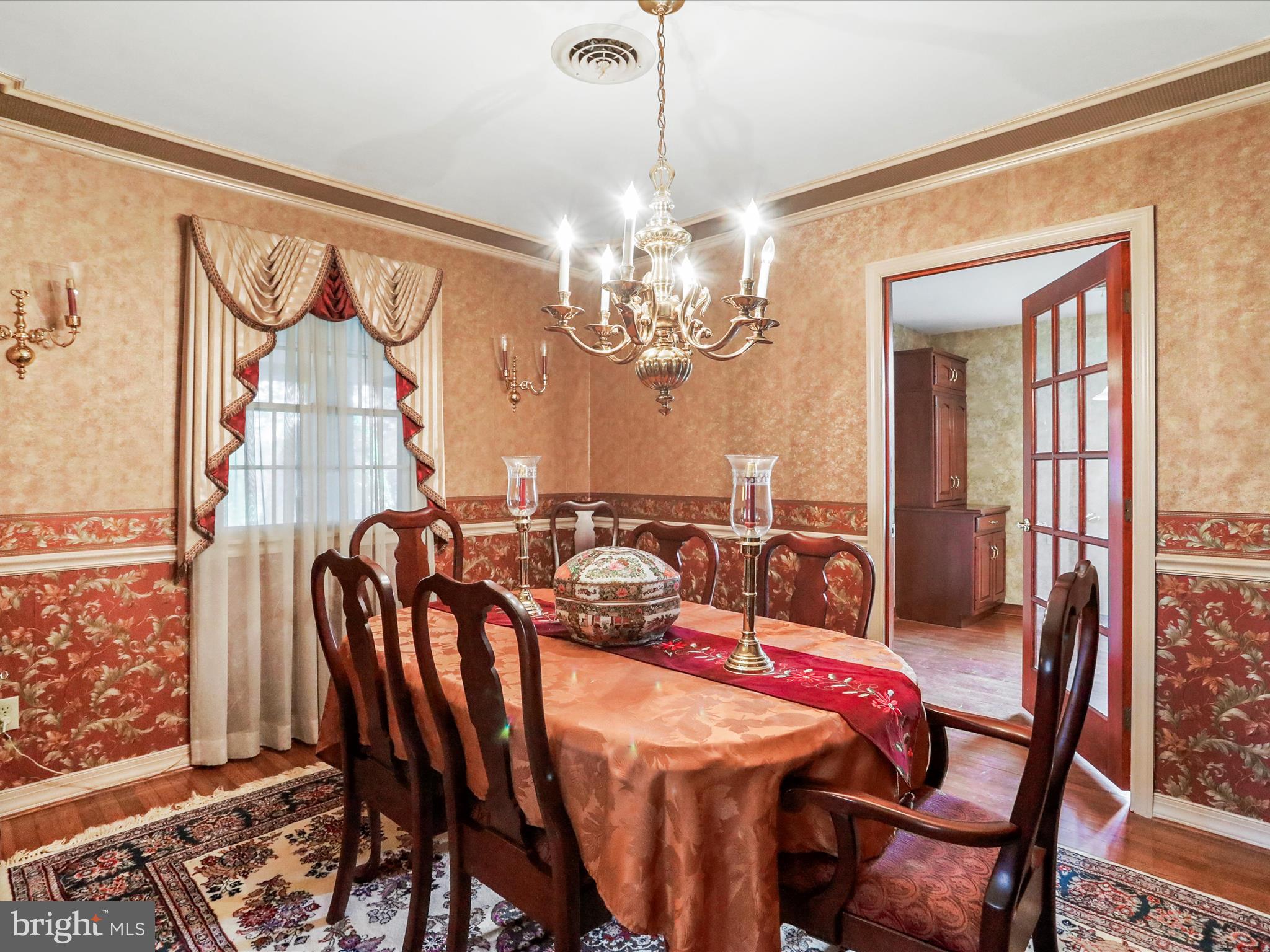13807 Weber Way Hagerstown, MD 21742 - Photo 8 of 37