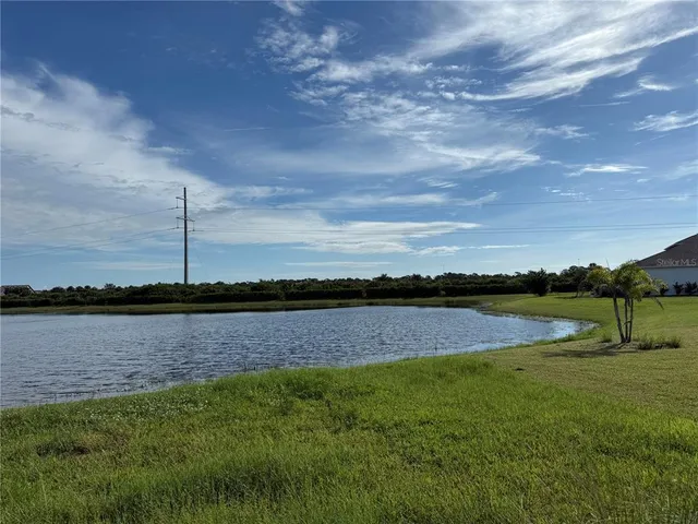 $2,995 | 5740 Woodland Sage Drive, Sarasota, FL 34238