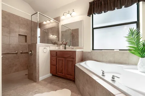 $595,000 | 517 Cascada Lane, Round Rock, TX 78681