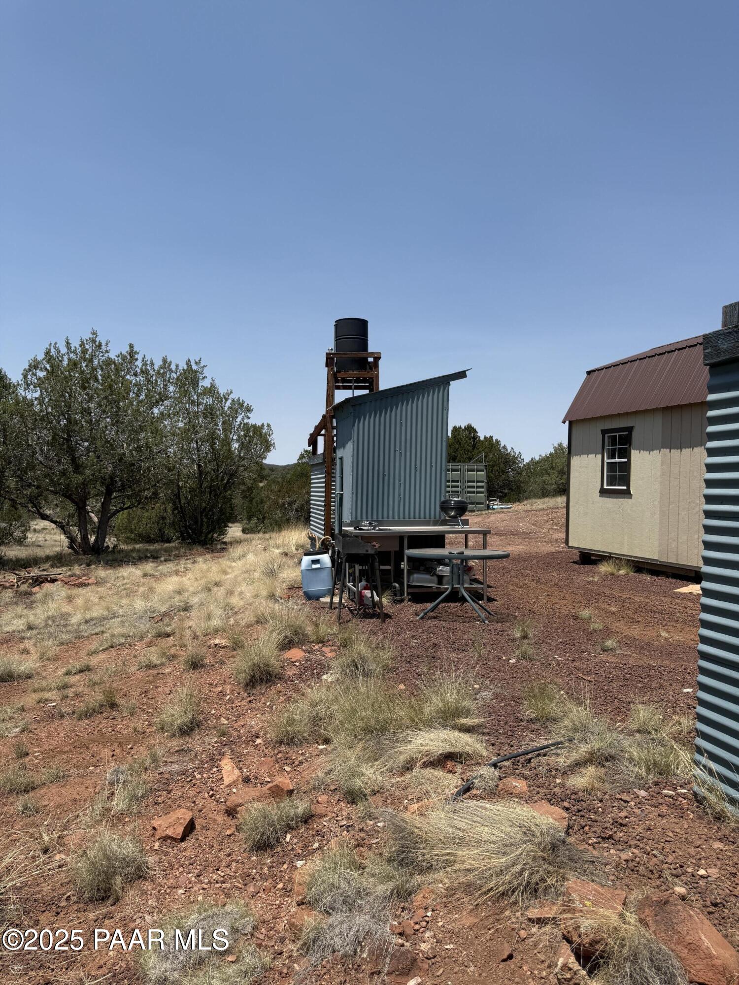 33395 Lago Road Seligman, AZ 86337 - Photo 21 of 27 This Great Little Structure
