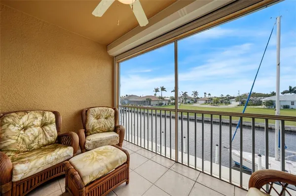 $299,999 | 2002 Bal Harbor Boulevard, Unit 1822, Punta Gorda, FL 33950