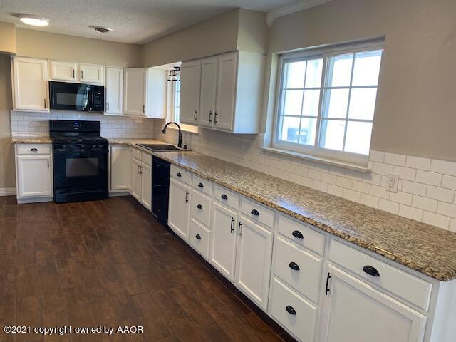 736 Rietman Street Amarillo, TX 79108 - Photo 8 of 16 IMG_4489 (1)