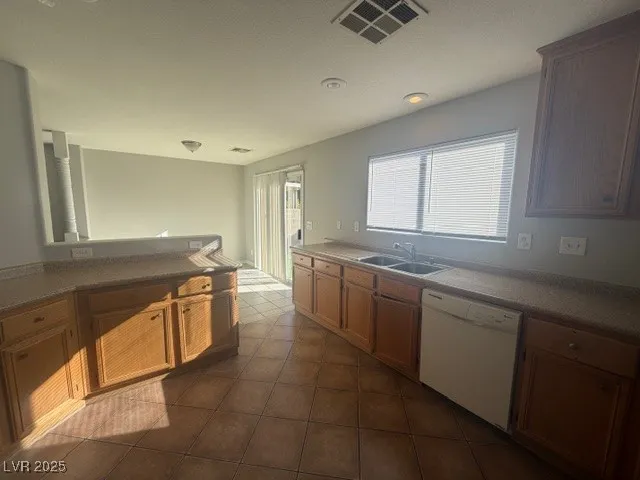 $2,250 | 6293 Maidenhair Fern Court, Las Vegas, NV 89141