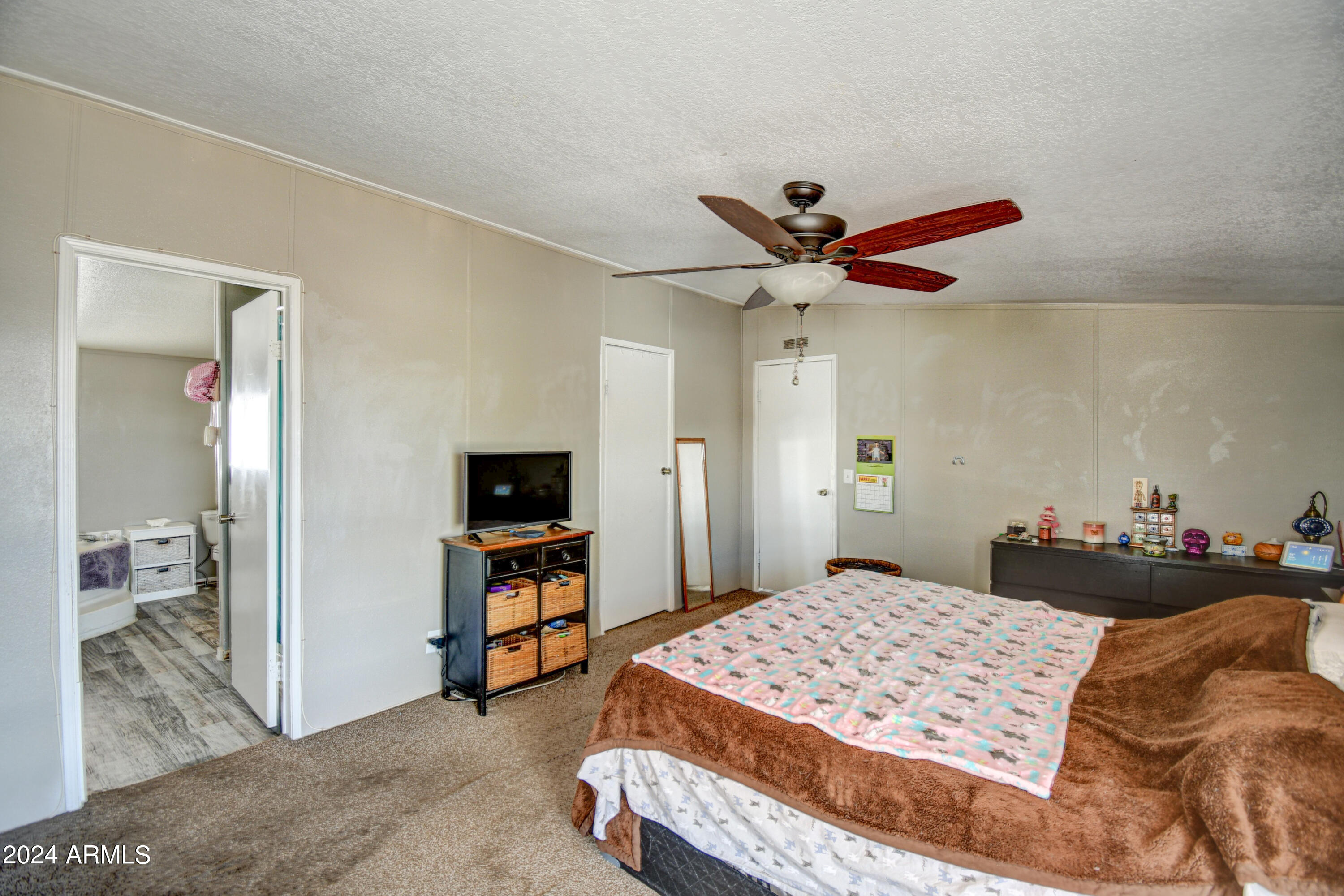814 West Mineral Road Phoenix, AZ 85041 - Photo 10 of 17 Primary Bedroom 2