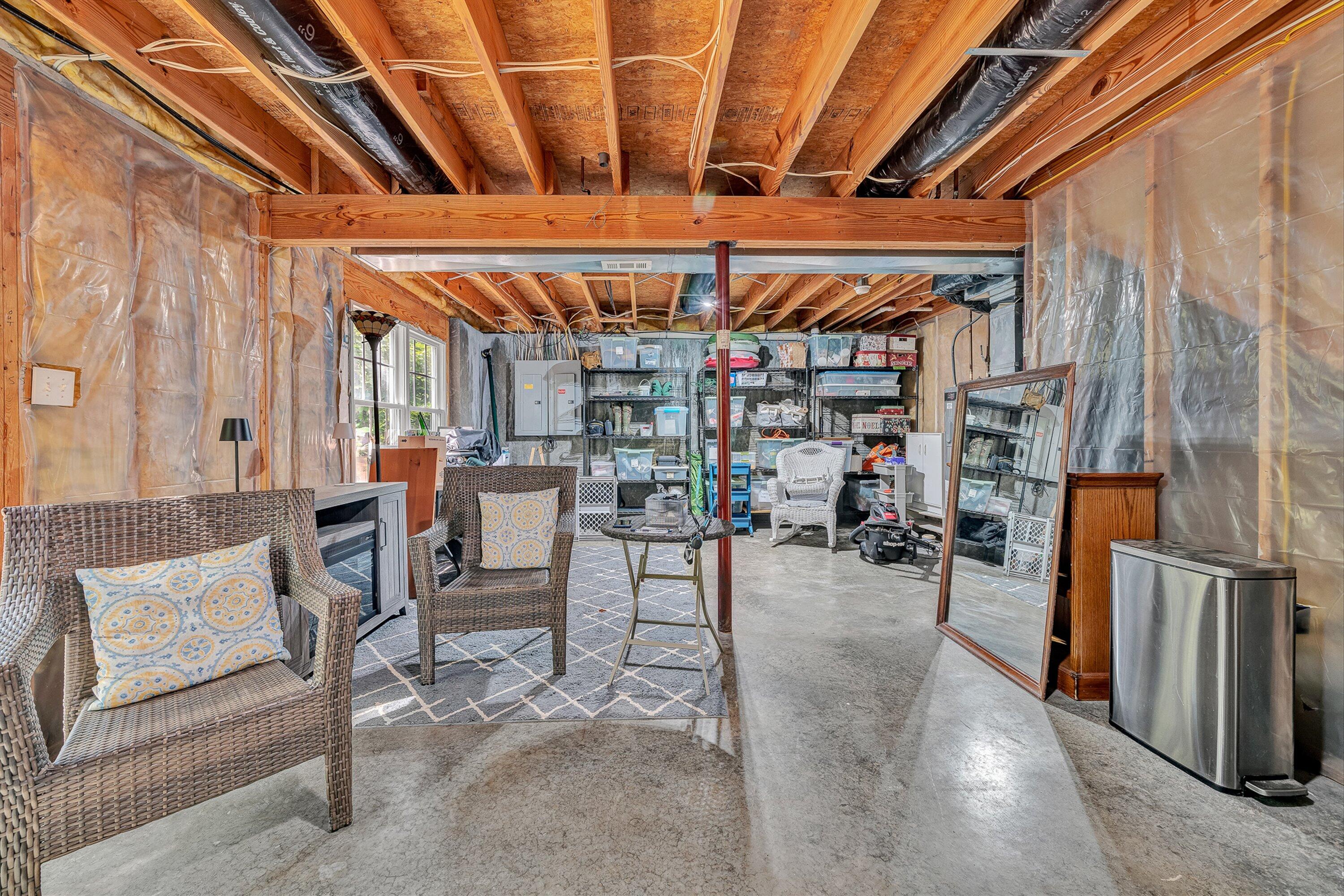 1067 Archway Road Blue Ridge, VA 24064 - Photo 29 of 44 31-VM-00407