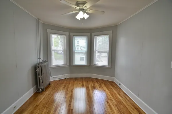 $1,750 | 208 Irving Street, Unit 1L, Framingham, MA 01702