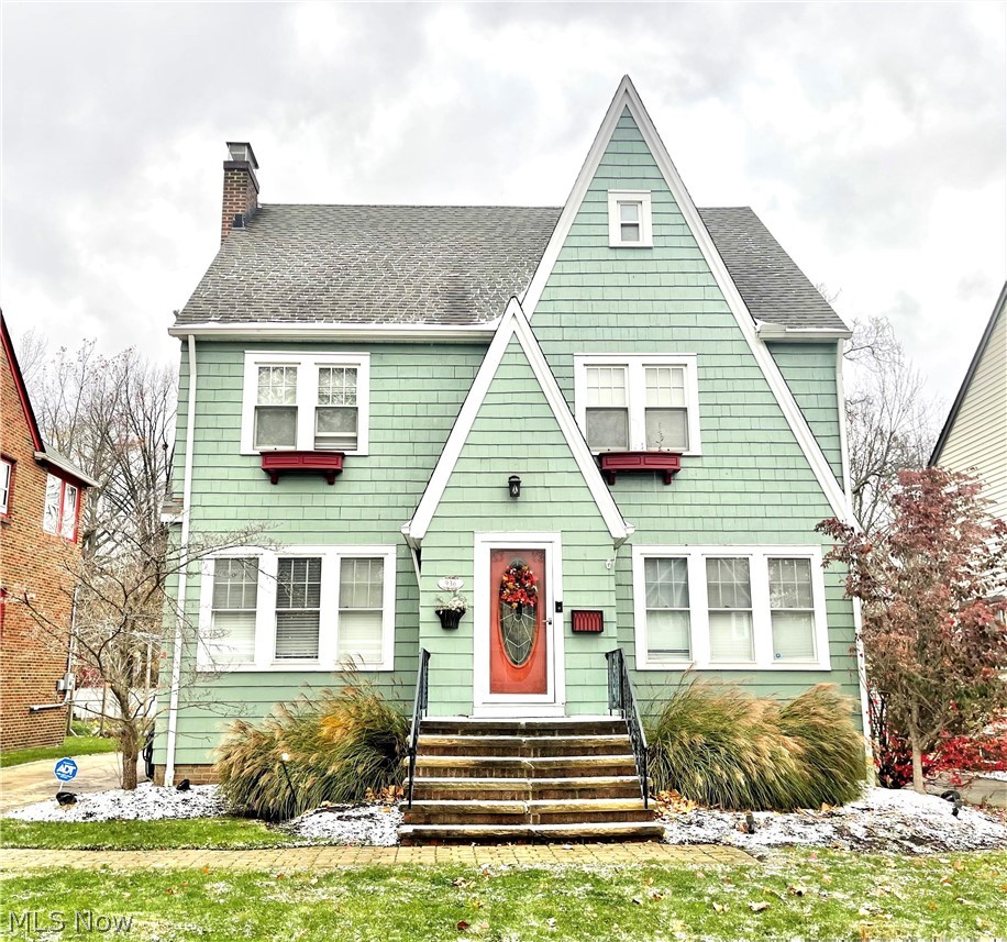 936 Cambridge Road Cleveland Heights, OH 44121 - Photo 1 of 23
